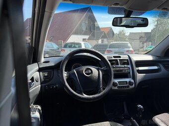 Kia Sportage 4x4 2.0i 16v Max výbava - 11