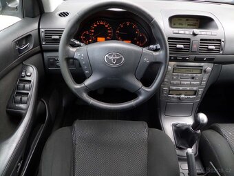 Toyota Avensis  2.0 D-4D 85kW - 11