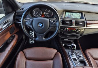 BMW X5 4.0d 225KW BI XENON x DRIVE ALU-20 PRAV SERVIS - 11