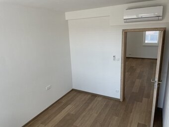 Pronájem bytu 2+kk, Kroměříž - 11