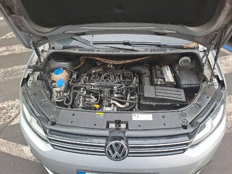 VW Caddy Maxi 7míst 2015 DSG 1,6 tdi - 11