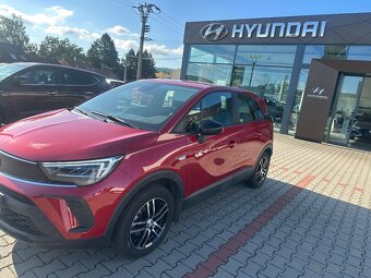 Opel Crossland 1,2 81kw r.v. 2021 najeto 21 000km - 11