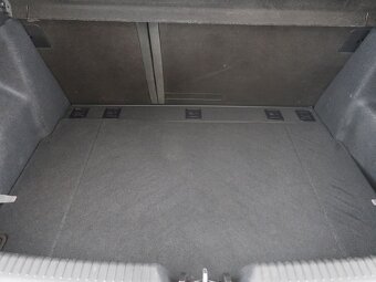 Hyundai i30 1.6GDi,CZ,1Maj,99kW,Manuál - 11