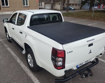 Mitsubishi L 200 - 11