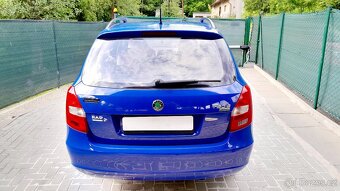 Velice zachovalá málo jetá ŠKODA FABIA II1.2 kombi - 11