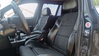BMW e61 330xd - 11