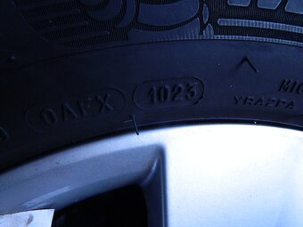 ŠKODA SUPERB III ALU KOLA+MICHELIN PRIMACY 8MM - 11
