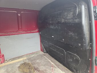 Volkswagen Transporter 2.0 TDI 62kw DPH - 11