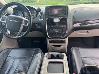 Chrysler Town Country 3,6 LPG Limited DVD 2012 - 11