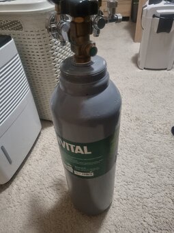 Akvárium s příslušenstvím - 11