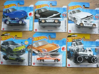 AUTÍČKA HOT WHEELS - 11