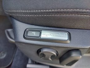 Volkswagen Passat 2,0 TDI / servis.kn. / 110 kW - 11