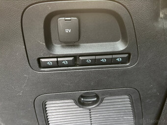 Ford S max 2.0Tdci 110kW, Titanium, 2017, 7 míst - 11