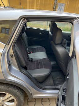 Nissan Qaskai j 10 1.5 dci 81kw 2012 rok - 11