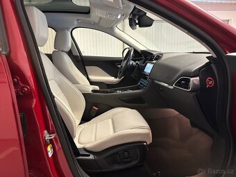 Jaguar F-Pace 30d 221kW AWD PANO ACC LED VIRTUÁL TAŽNÉ - 11