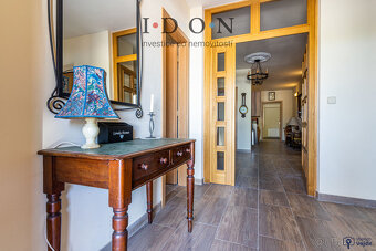 Komerční prostory v Neborech. Budovy + 24.000m2, pozemky, - 11