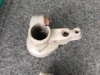 Nepoužitá originální objímka ČZ držák páček plyn ČZ 477 471 - 11