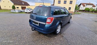 Opel Astra H 1.6 16V Kombi 2007 - 11