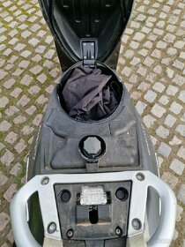 Aprilia Sportcity 250 - 11