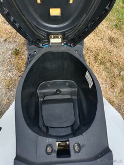 Skůtr Yuki 50 ccm s nájezdem 1583km - 11