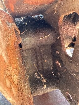 Ariel 550 SV - motor - 11