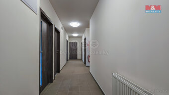 Pronájem kancelářského prostoru, 701 m², Praha - 11