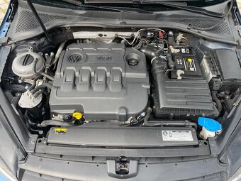 VW Golf 2,0 TDi 110kW DSG - 11