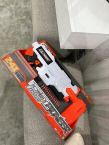 Dětská automatická pistole Fast Pioneer na pěnové náboje - 11