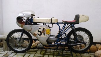 Dobový závodní motocykl silniční stavba dragster motokára nd - 11