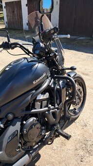 Kawasaki Vulcan 650 S - 11