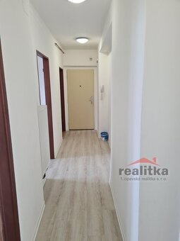 Pronájem hezkého bytu 2+1 se zahradou v centru, Opava, ul. n - 11