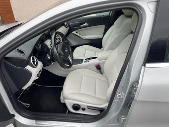Mercedes-Benz A-Class 2014 – Automat, výbava, nízký nájezd - 11