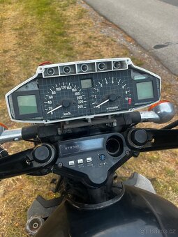 2x Honda VF 750 S - 11