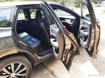Prodám Volvo XC60 D4 Momentum - 11