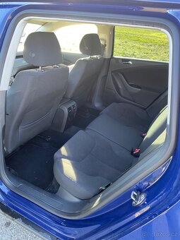 Volkswagen Passat B6 Combi 1.9TDI - 11