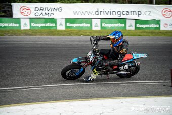SLEVA : Honda CRF 450 Supermoto - 11