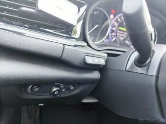 Opel Insignia Sports Tourer 1.6cdti 100kw rok 2020 - 11