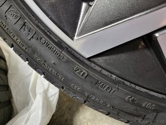 NOVÉ 19" Škoda TORCULAR original Superb 4 IV 3P 2025 ET44 - 11