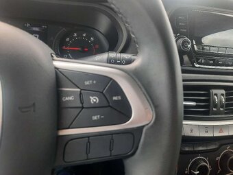 Fiat Tipo 1.4 i 2019 107tkm Serviska Top Stav - 11