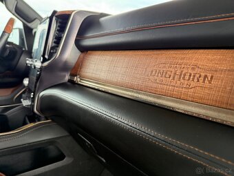 Dodge Ram 1500 5.7 Longhorn 2019 SLEVA - 11