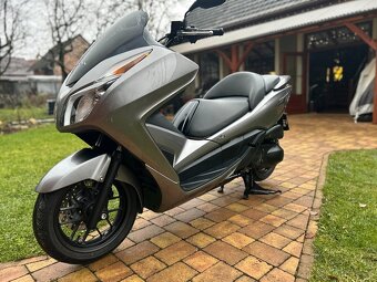 Honda Forza 300 ABS - 11