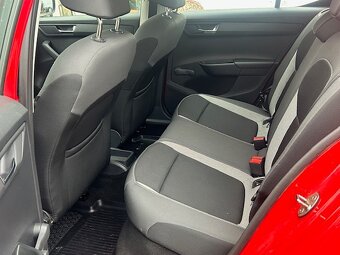 Škoda Fábia III 2018 1,0 MPi, AC, zimní pneu, koupeno v ČR - 11