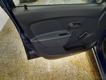 Dacia Sandero 1,0SCe - 11