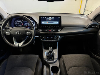 Hyundai i30 Fastback 1.5TGDI 118kw MHEV Family Smart RV.2022 - 11