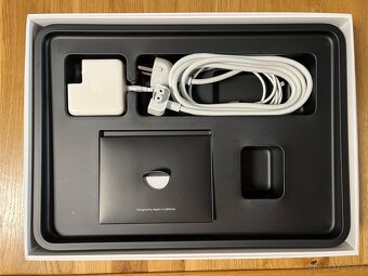 💻 MacBook Air 13” (Early 2015) – Perfektní stav, ori nabíje - 11