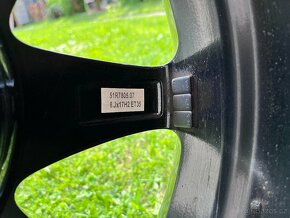 Prodám komplet kola 235/45 R17, 5x112 - 11