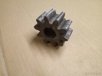 Ozubené kolo k mícháčce - 11