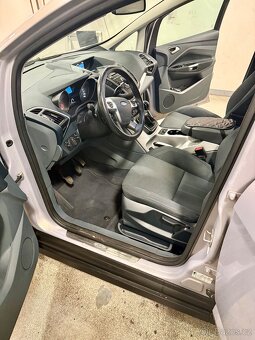 Ford C-Max - 11