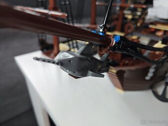 LEGO 10210 Imperial Flagship - 11