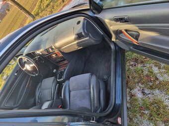VW Passat 1.9 Tdi  96 Kw  -High Line - - 11
